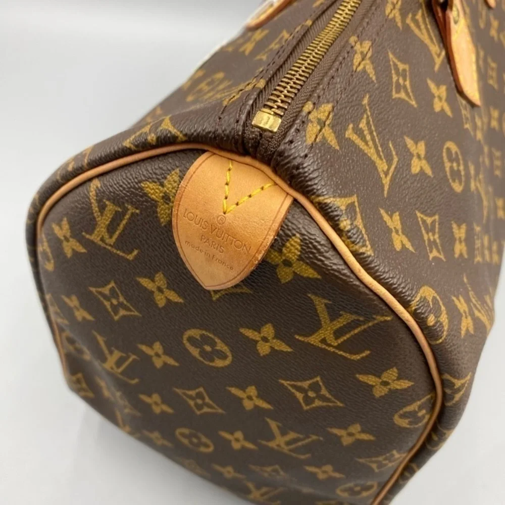 Louis Vuitton Monogram Speedy 40 Bag